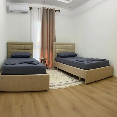 Appartement Kroni 1 *