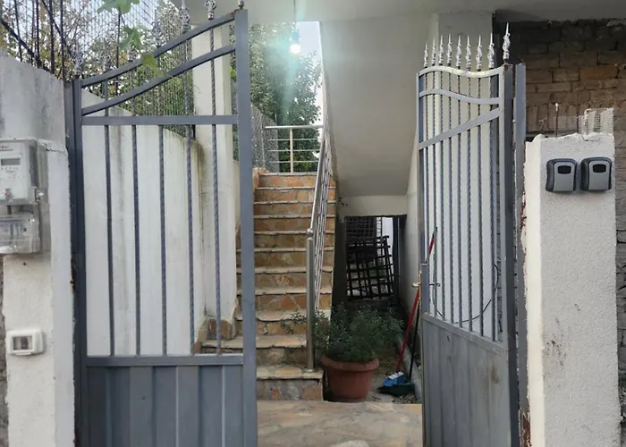 Kroni 1 アパート Shkodër